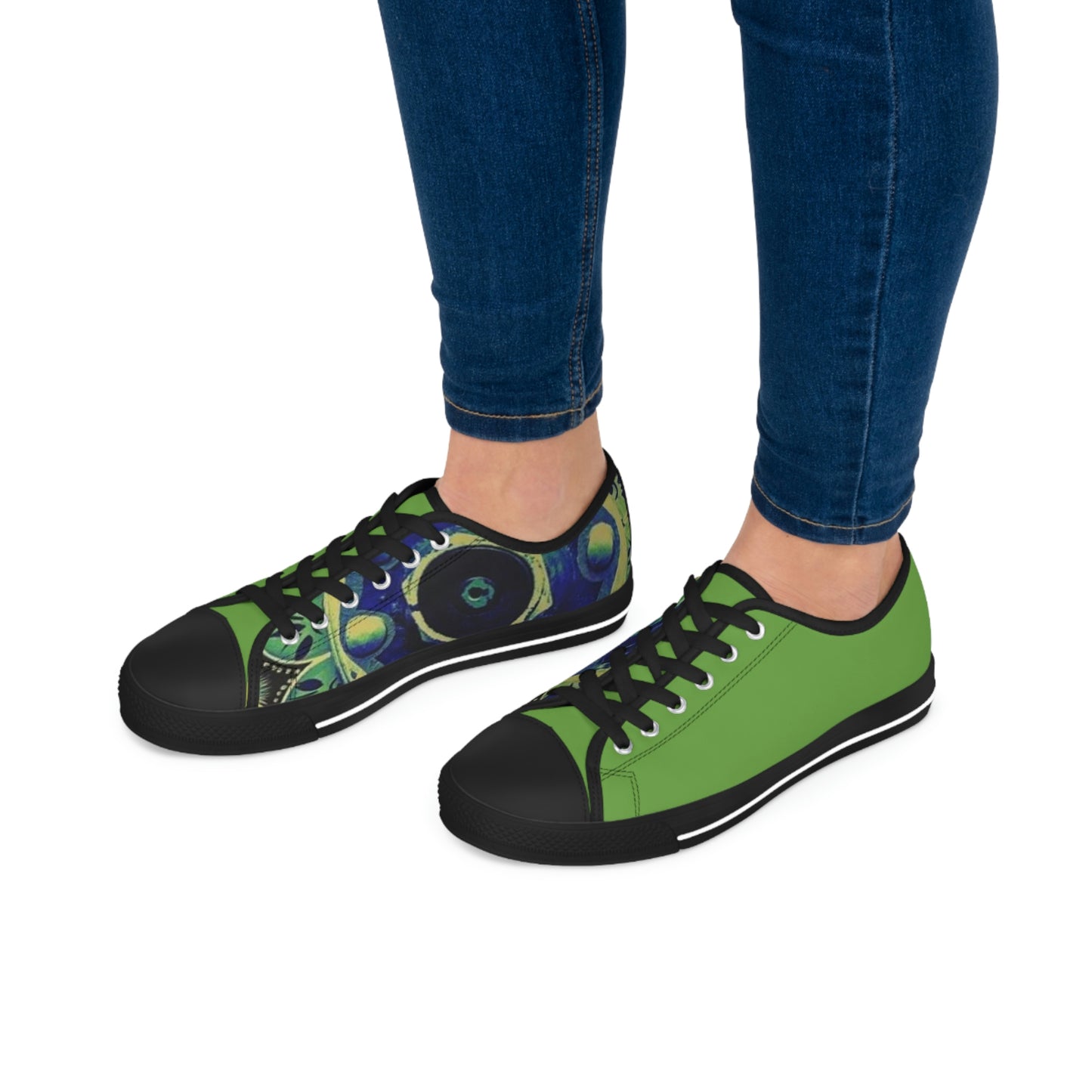 Village Idiot EastBubbleWomen's Low Top Sneakers
